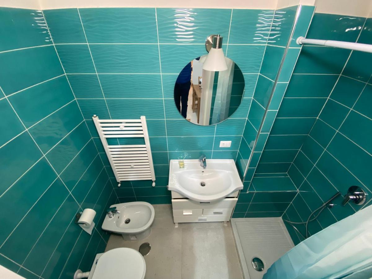 Casa Falo' Napoli Bagian luar foto